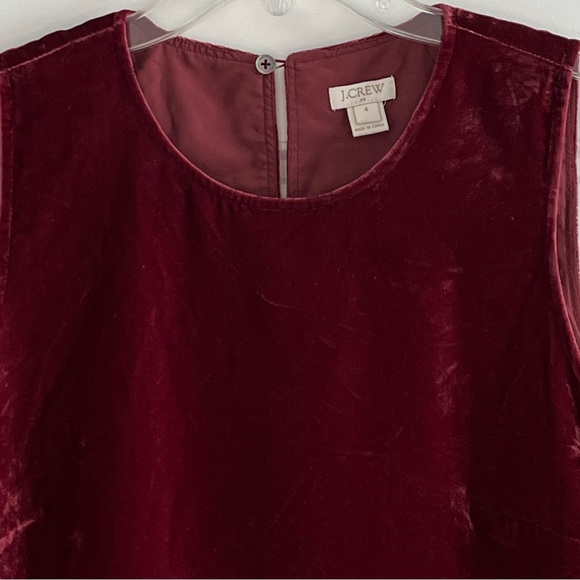J. Crew Women's Size 4 Sleeveless Crushed
Velvet Red Holiday Top Peplum - Picture 3 of 12